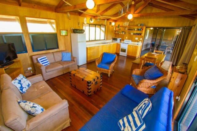 Bimbimbi - Rustic Holiday Hideaway With Gorgeous Views In 1770 Seventeen Seventy Exterior photo